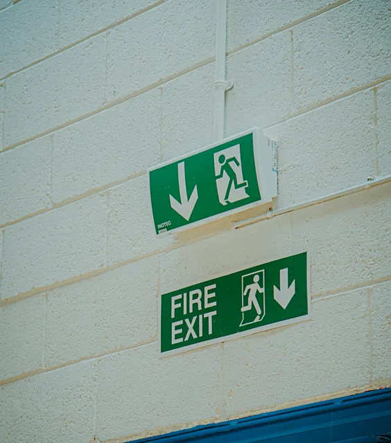 Señalización de salida de emergencia